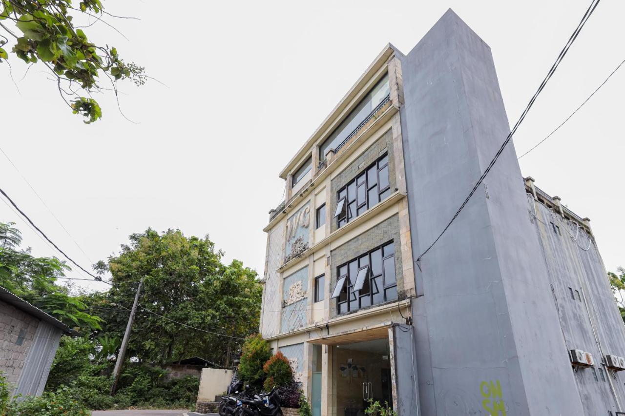 Urbanview Hotel Wg Jimbaran Bali Ungasan  Exterior photo